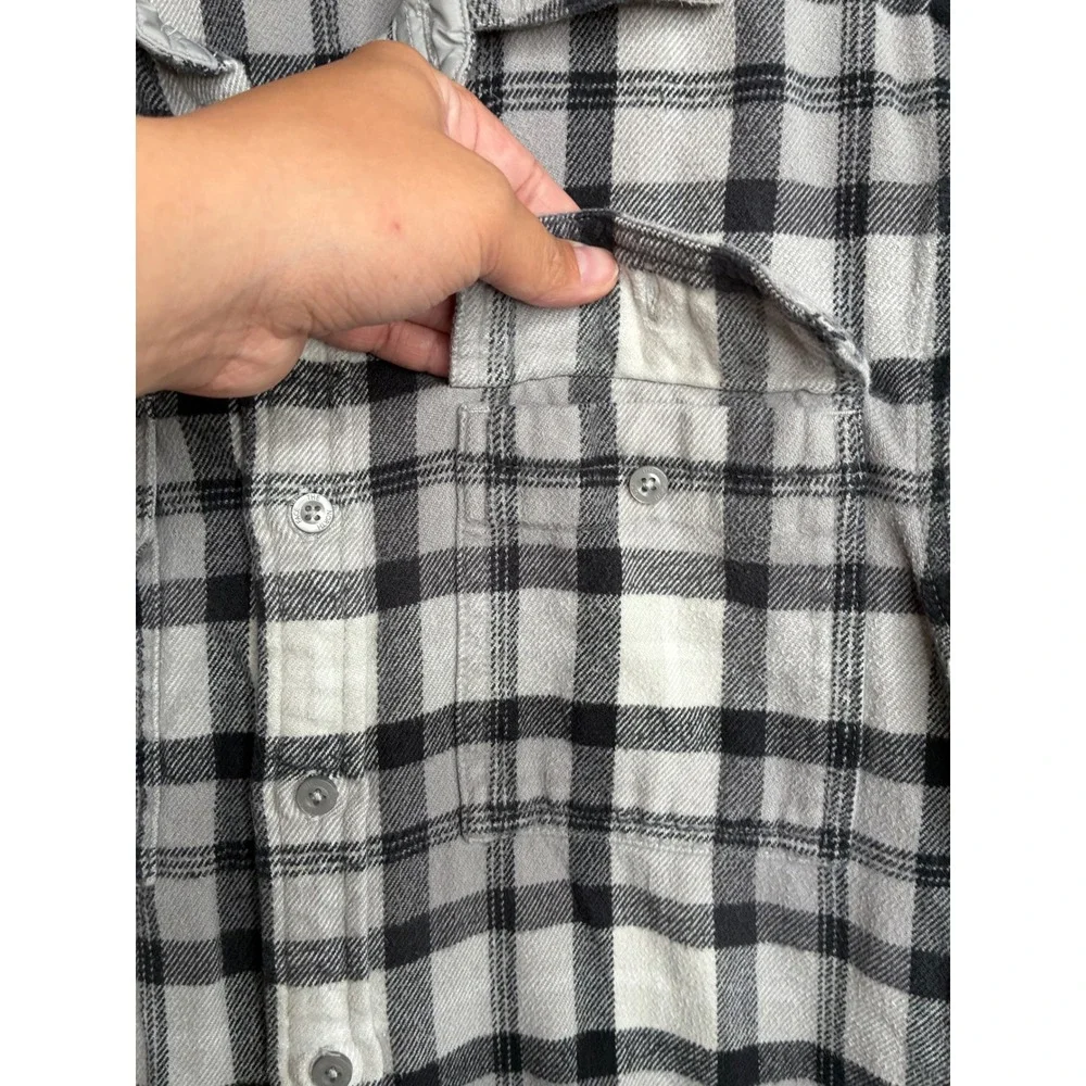 The North Face Mens Plaid Flannel Shirt Grey Black White Long Sleeve S P 6443 NF